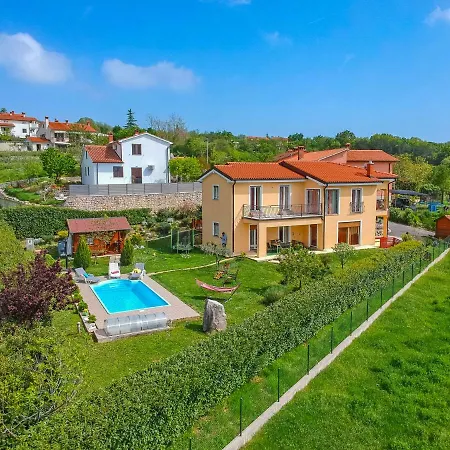 Apartment Apartment Daria By Interhome *