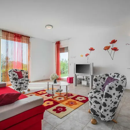 Apartment Daria By Interhome Apartment